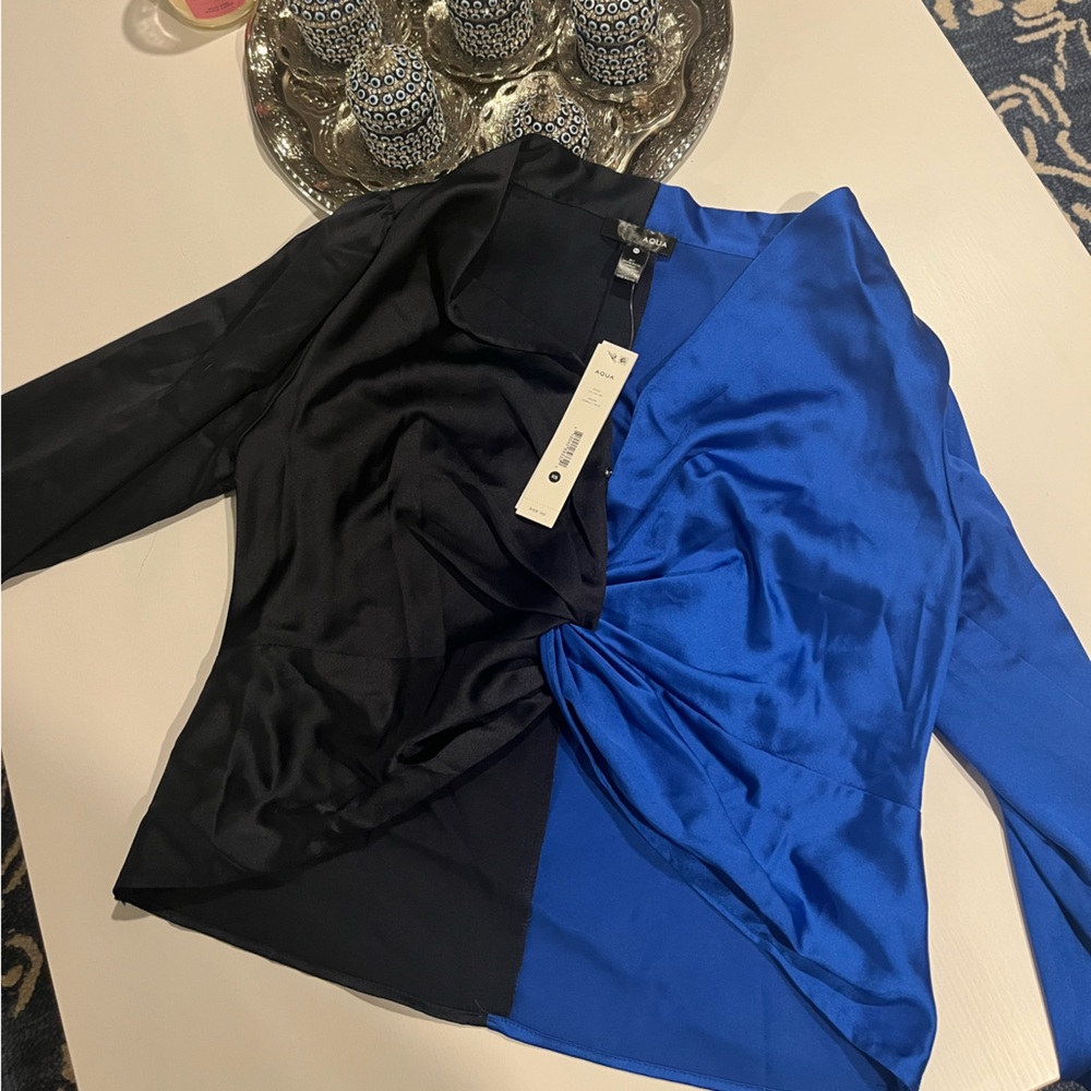 Aqua blouse 💫
